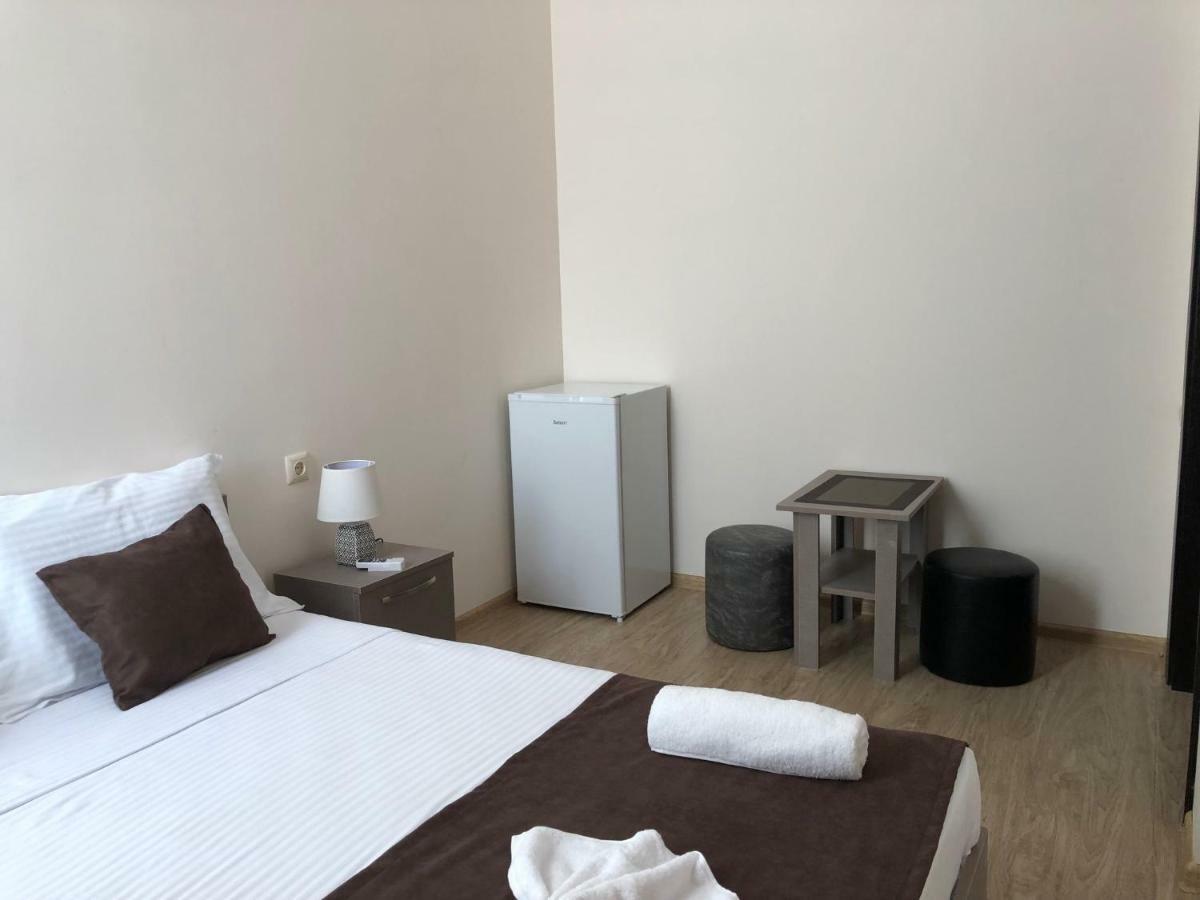 Guesthouse Family Batumi Eksteriør bilde